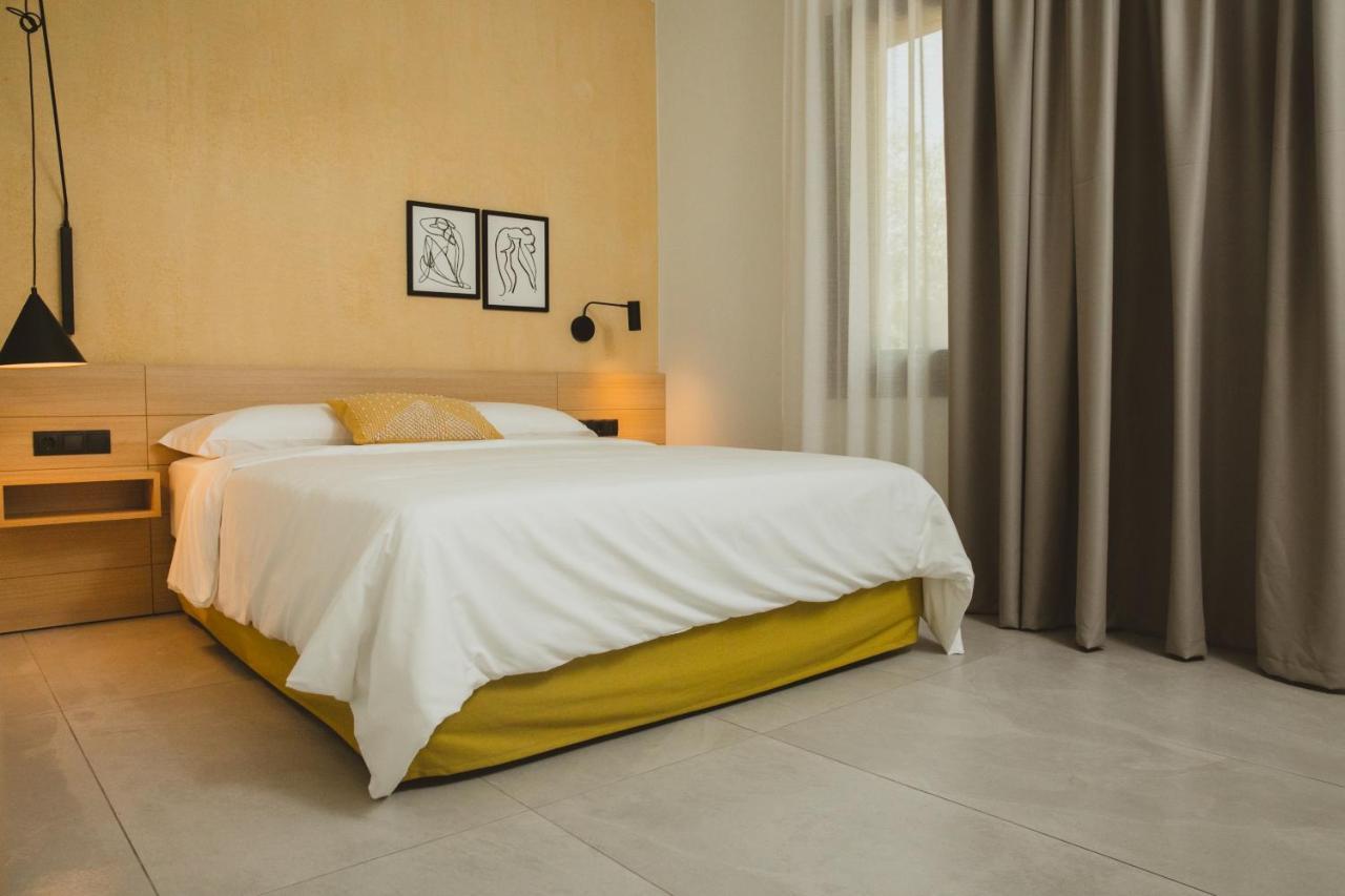 Essentia Vita Comfy Suites لايميناس المظهر الخارجي الصورة